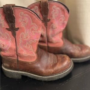 Ariat fatbaby cowboy boots